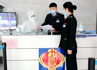 菏澤稅務(wù) “戰(zhàn)疫”一線稅力量，服務(wù)大局顯擔(dān)當(dāng)